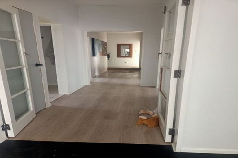 Photo of property in 18 Rimu Road, Raumati Beach, Paraparaumu, 5032