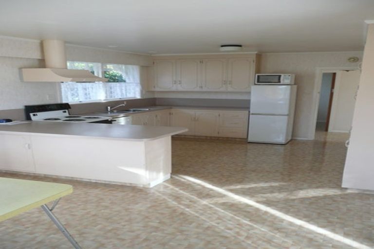 Photo of property in 4 Regent Street, Silverdale, Hamilton, 3216