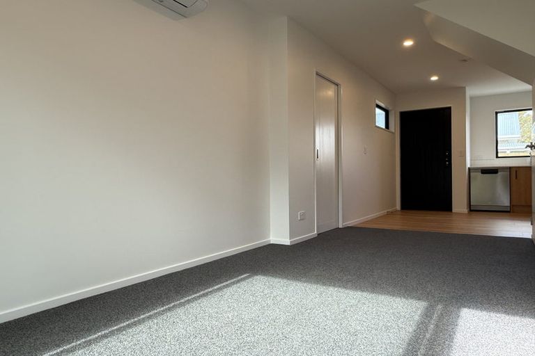 Photo of property in 2/102 Edinburgh Street, Pukekohe, 2120