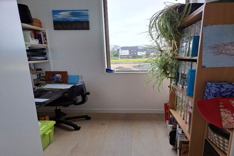 Photo of property in 305/167 Glenvar Ridge Road, Long Bay, Auckland, 0630