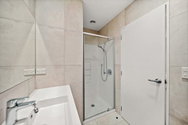 Photo of property in 3 Matairangi Avenue, Totara Heights, Auckland, 2105