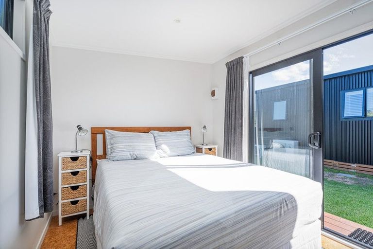 Photo of property in 10 Voyager Place, Cooks Beach, Whitianga, 3591