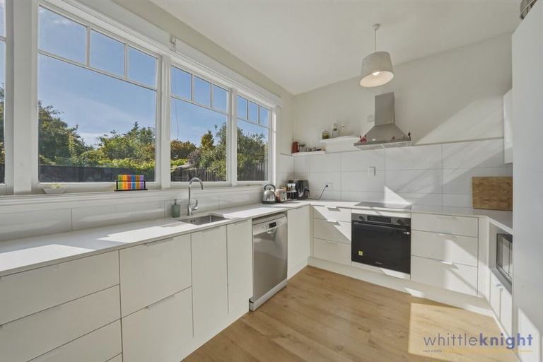 Photo of property in 54 Trafalgar Street, St Albans, Christchurch, 8014