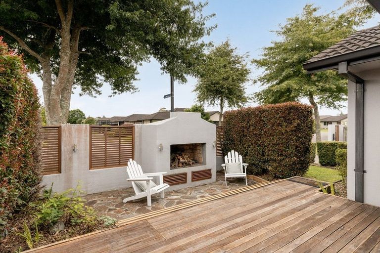 Photo of property in 4 Montrose Place, Pyes Pa, Tauranga, 3112