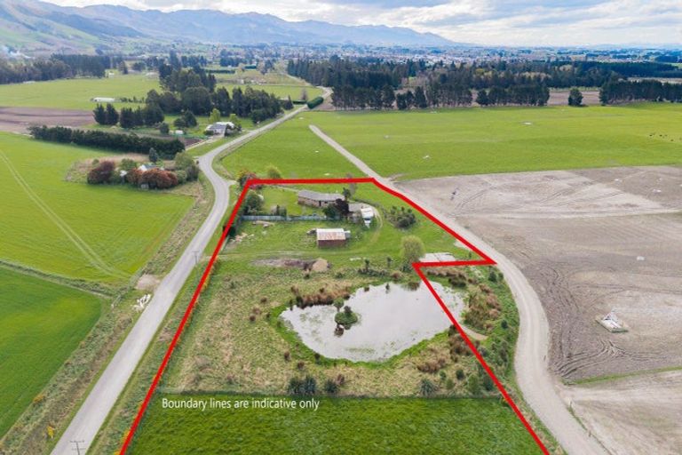Photo of property in 229 Waihao Back Road, Waimate, 7979