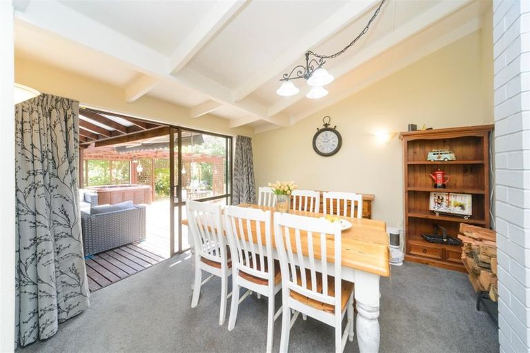 Photo of property in 40 Milne Street, Marton, 4710