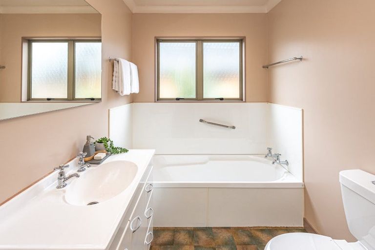 Photo of property in 9a York Street, Gonville, Whanganui, 4501