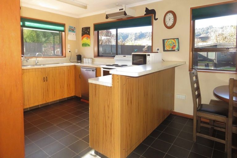 Photo of property in 13 Andersen Street, Reefton, 7830