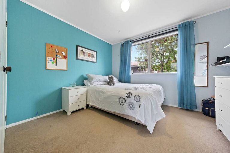 Photo of property in 57 Sunderlands Road, Half Moon Bay, Auckland, 2012