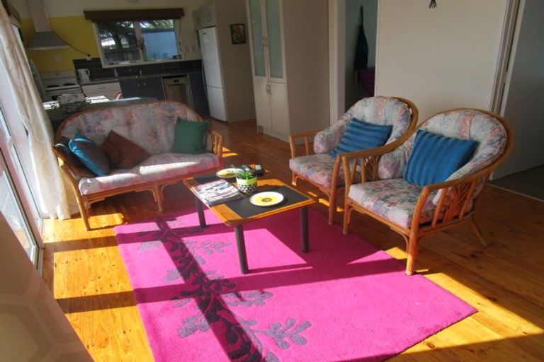 Photo of property in 31 Mahanga Road, Pataua South, Onerahi, 0192