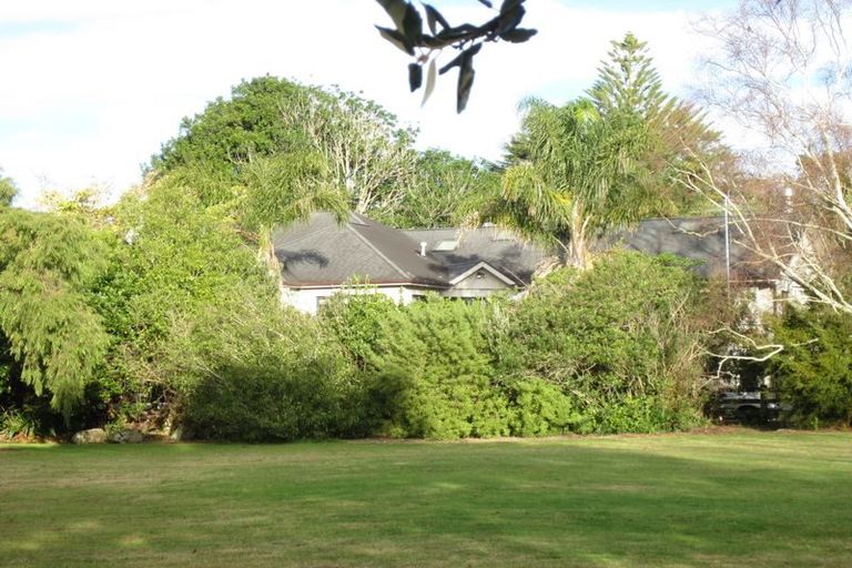 Photo of property in 8 Rangiwhea Road, Waiuku, 2123