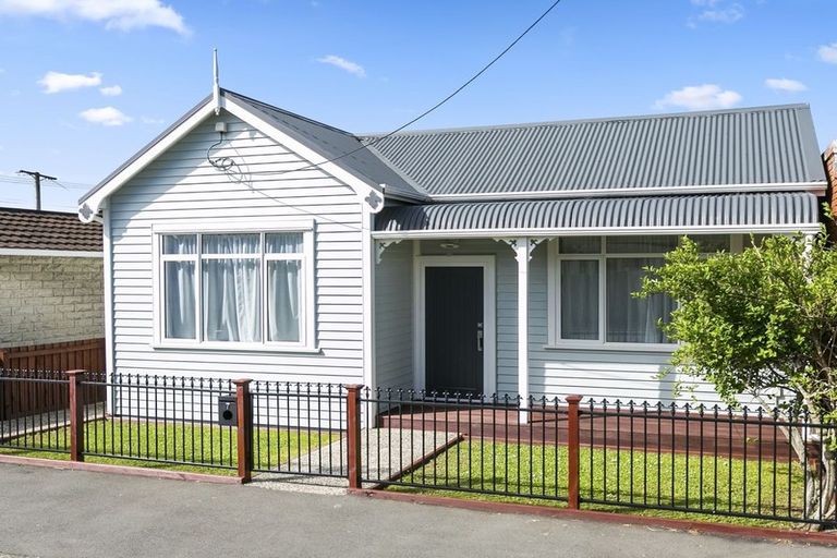 Photo of property in 7 Dick Street, South Dunedin, Dunedin, 9012