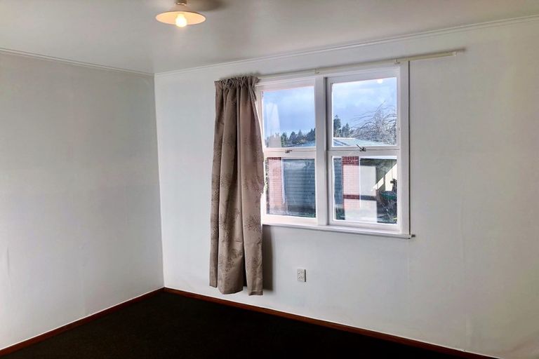 Photo of property in 30 Helena Road, Hillcrest, Hamilton, 3216