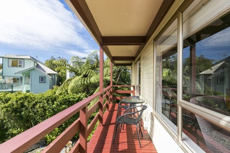 Photo of property in 9a Ridd Crescent, Karori, Wellington, 6012