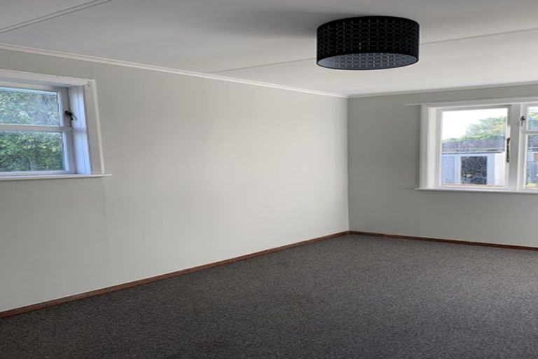 Photo of property in 32 Cardiff Street, Awapuni, Palmerston North, 4412