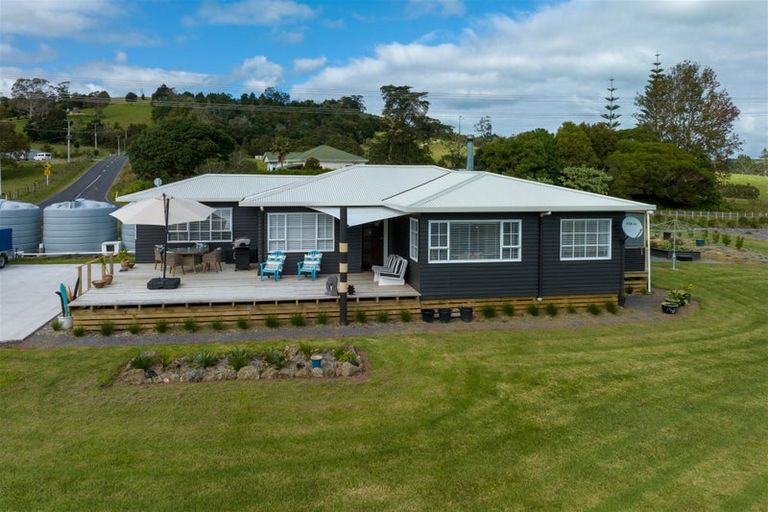 Photo of property in 59 Waikare Road, Kawakawa, 0282