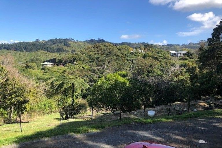 Photo of property in 2/37 Singers Road, Korokoro, Lower Hutt, 5012