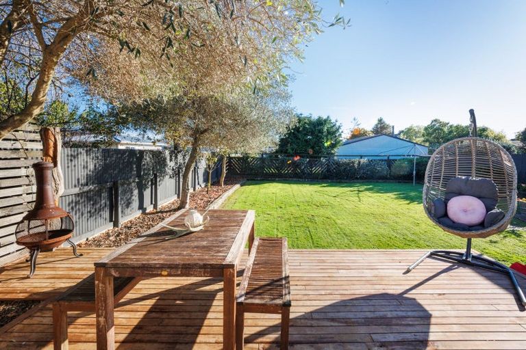 Photo of property in 50 Guy Avenue, Takaro, Palmerston North, 4410