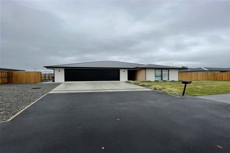 Photo of property in 5 Silverstone Loop, Rolleston, 7615