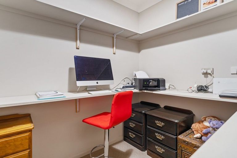 Photo of property in 14 Bellbird Rise, Pyes Pa, Tauranga, 3112