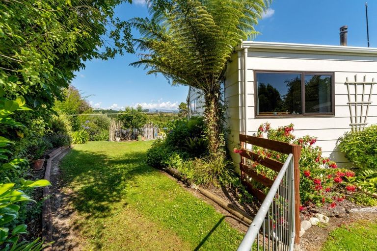 Photo of property in 8 Sunrise Valley Road, Upper Moutere, 7173