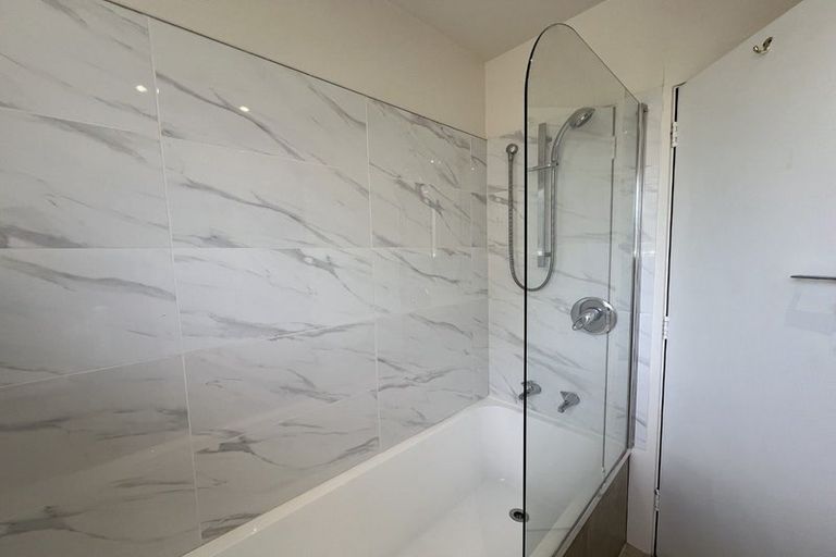 Photo of property in 178 Centaurus Road, Saint Martins, Christchurch, 8022