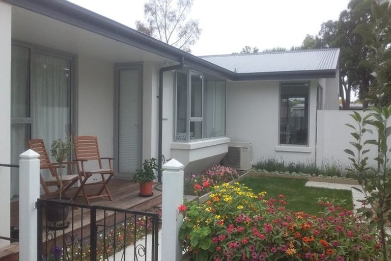 Photo of property in 4/33 Darvel Street, Riccarton, Christchurch, 8011