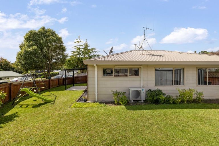 Photo of property in 9a Portland Street, Welcome Bay, Tauranga, 3112
