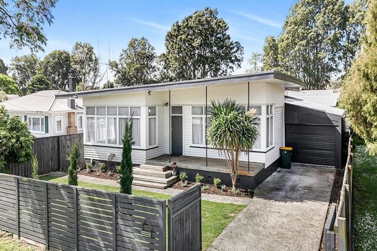 Photo of property in 12 Walsh Street, Forest Lake, Hamilton, 3200