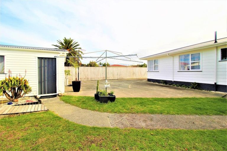 Photo of property in 18 Hawea Place, Tikipunga, Whangarei, 0112