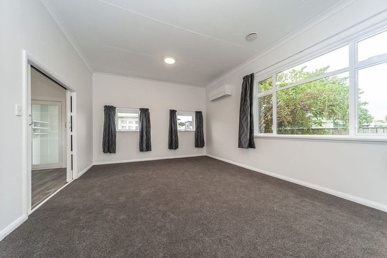 Photo of property in 54 Calabar Road, Miramar, Wellington, 6022