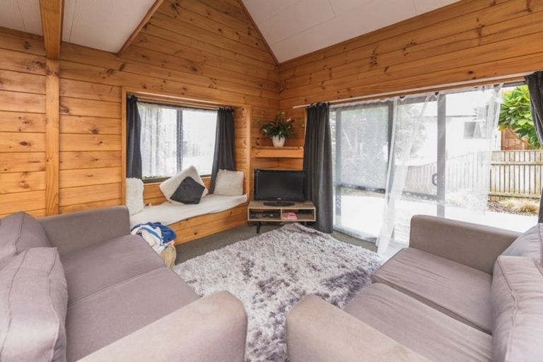 Photo of property in 82 Treadwell Street, Springvale, Whanganui, 4501