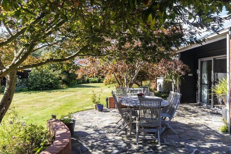 Photo of property in 24b Harrowdale Drive, Avonhead, Christchurch, 8042