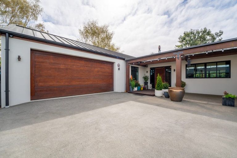 Photo of property in 2 Templer Street, Geraldine, 7930