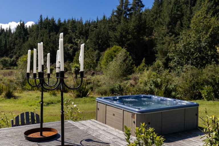 Photo of property in 538 Riwaka-sandy Bay Road, Kaiteriteri, Motueka, 7197