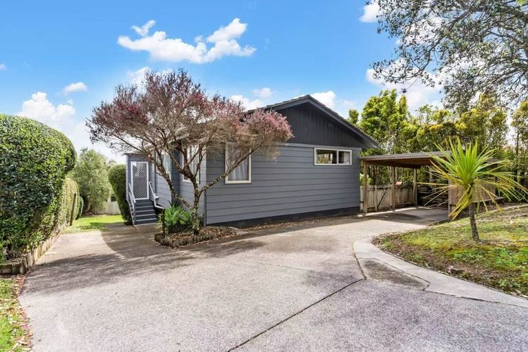 Photo of property in 9 Tree View Avenue, Glenfield, Auckland, 0629