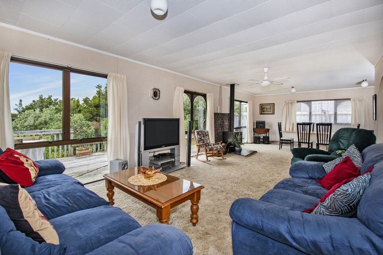 Photo of property in 54 Eureka Place, Parahaki, Whangarei, 0112