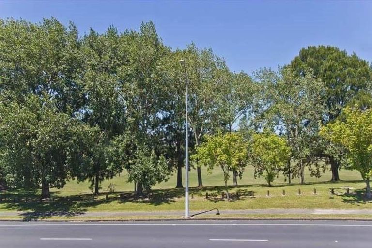 Photo of property in 2/159 Gossamer Drive, Pakuranga Heights, Auckland, 2010