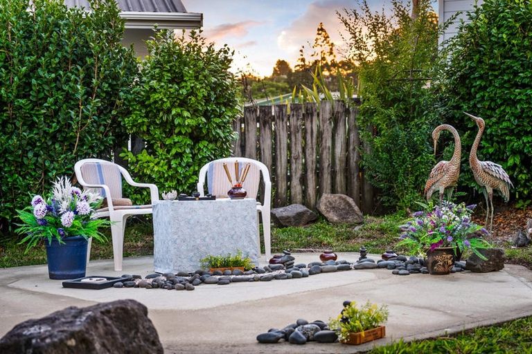 Photo of property in 4 Tellin Close, Massey, Auckland, 0614