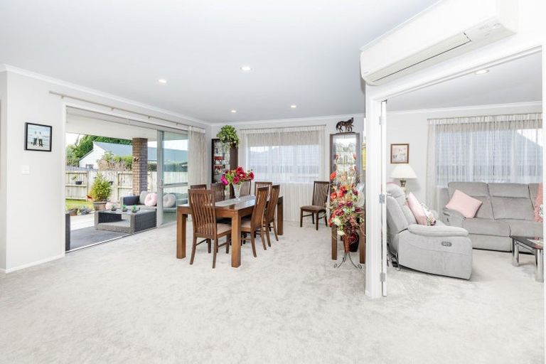 Photo of property in 16 Carlingford Rise, Dinsdale, Hamilton, 3204