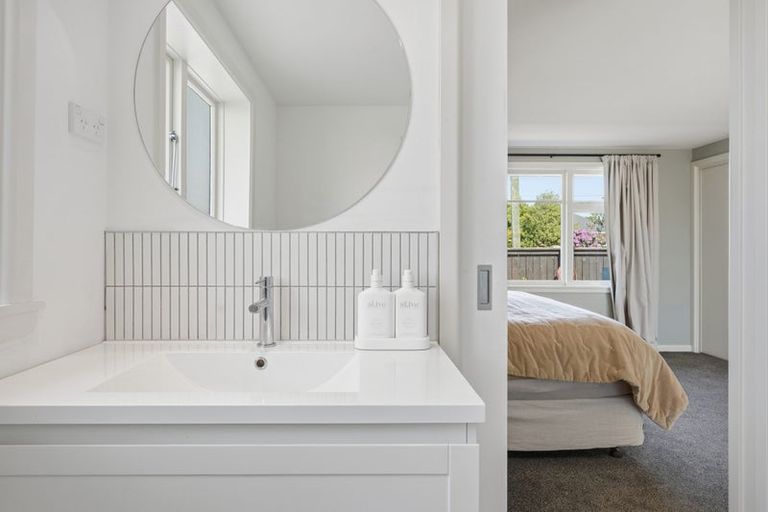 Photo of property in 22 Esperance Street, St Albans, Christchurch, 8052