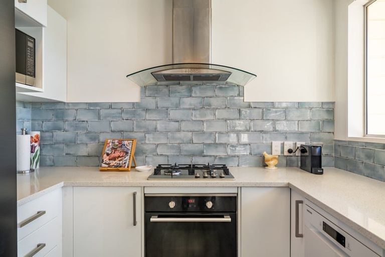 Photo of property in 29 Spinnaker Drive, Whitby, Porirua, 5024