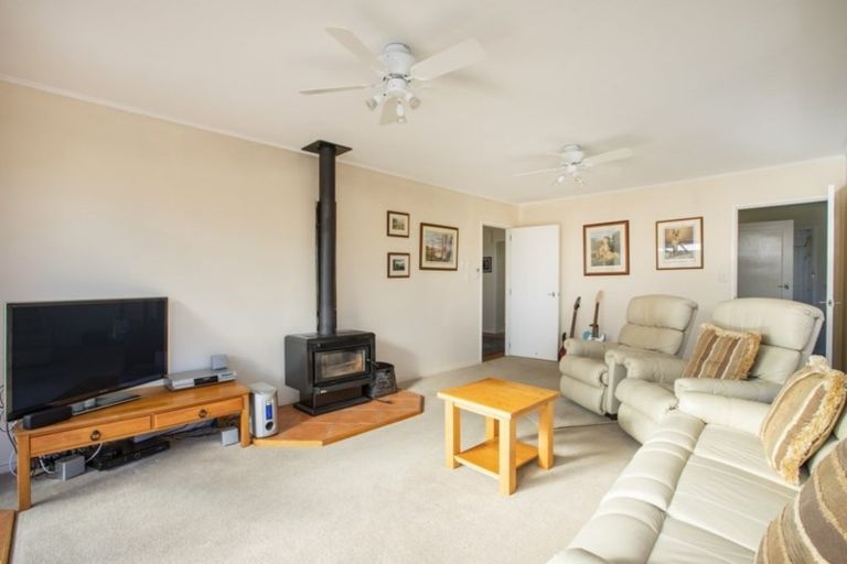 Photo of property in 550 Kaipara Flats Road, Dome Forest, Warkworth, 0981