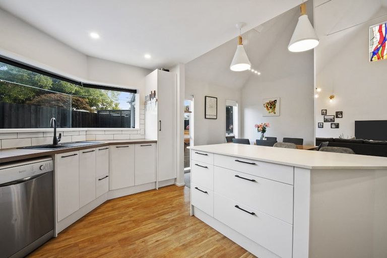 Photo of property in 1/28b Poulton Avenue, Richmond, Christchurch, 8013