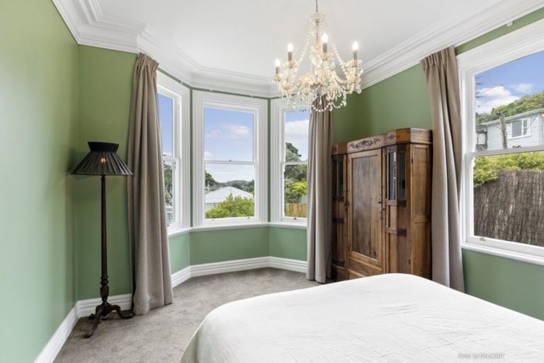 Photo of property in 75 Ironside Road, Johnsonville, Wellington, 6037