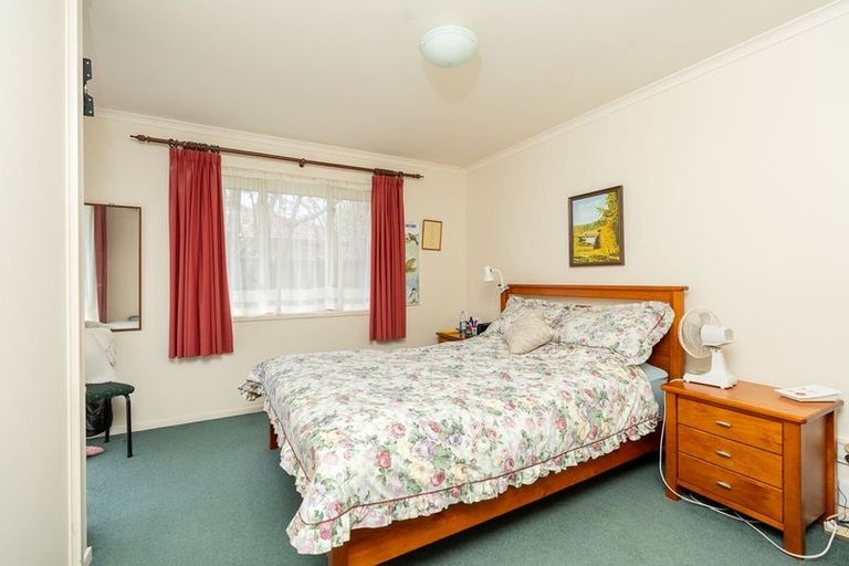 Photo of property in 28 Newfield Drive, Fairview Downs, Hamilton, 3214