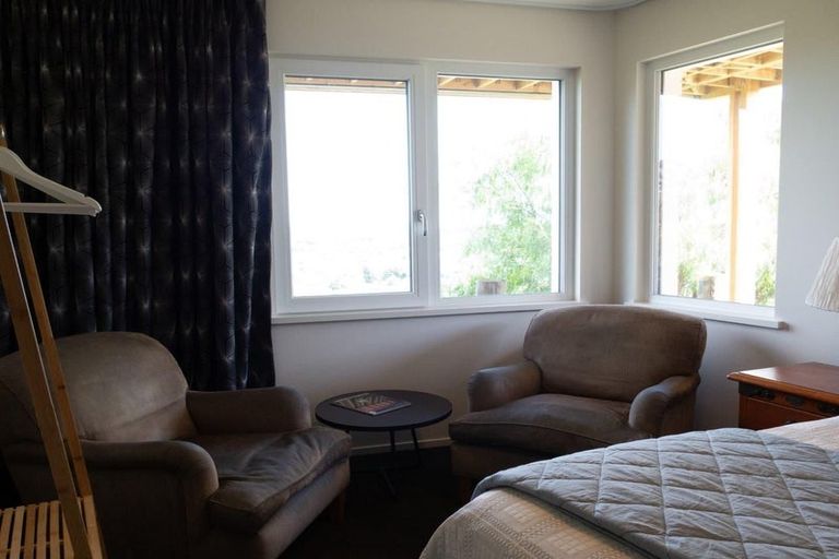 Photo of property in 22 Woodlau Rise, Huntsbury, Christchurch, 8022