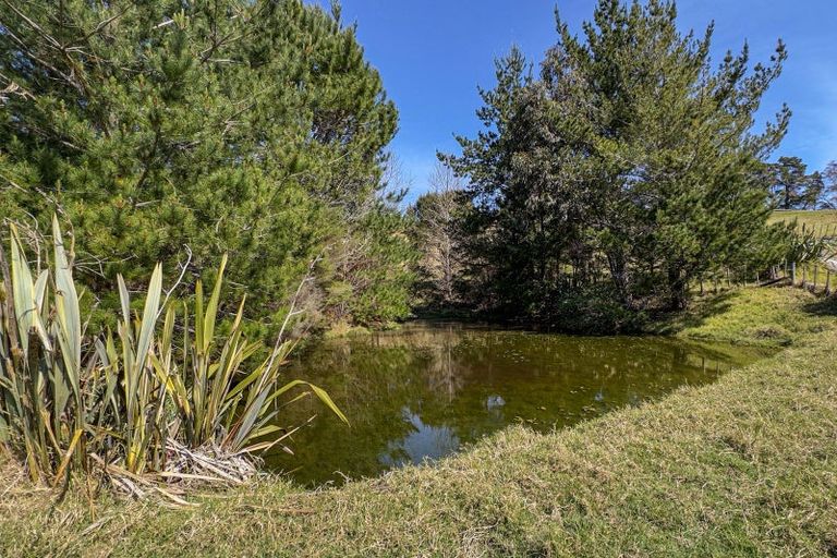 Photo of property in 112b Mahoenui Valley Road, Coatesville, 0793