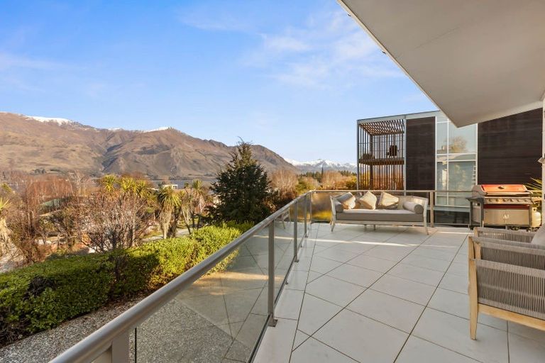 Photo of property in 169 Plantation Road, Wanaka, 9305