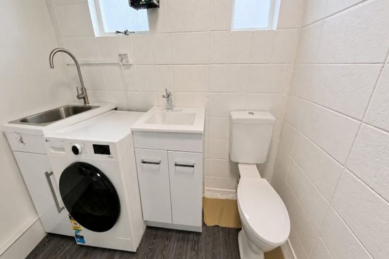 Photo of property in 102 Martin Street, Wallaceville, Upper Hutt, 5018